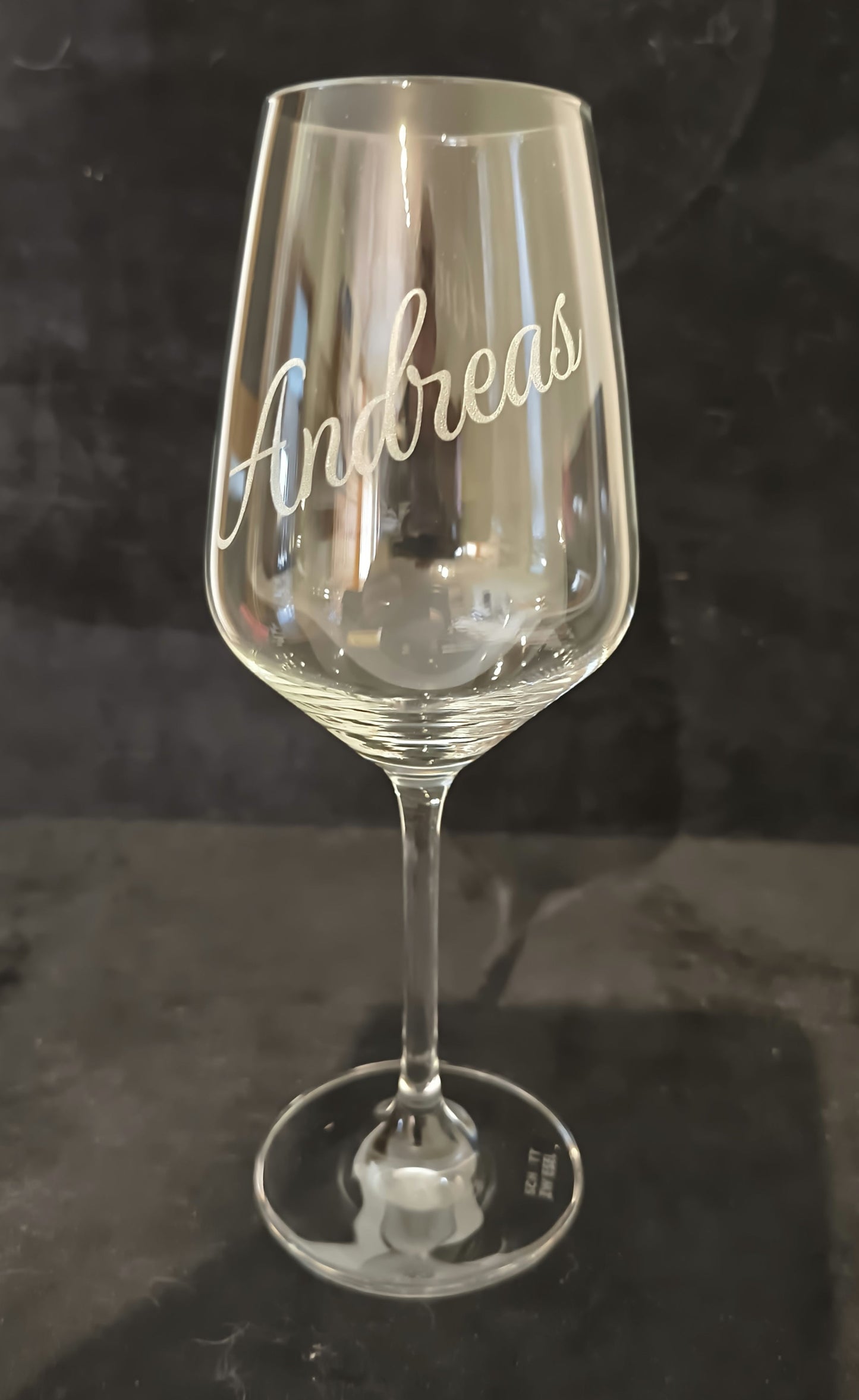 Weinglas mit individueller Gravur | Personalisiertes Geschenk für Weinliebhaber
